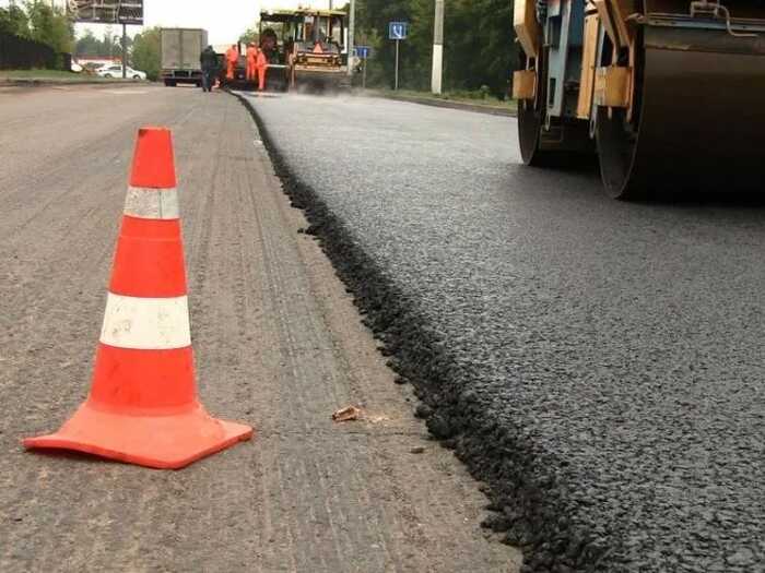 Уряд виділив 2,4 мільярди з Резервного фонду на ремонт доріг для потреб ЗСУ