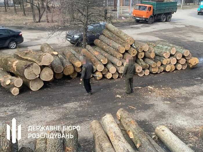 Як режим Лукашенка допомагає Путіну вести криваву війну проти України